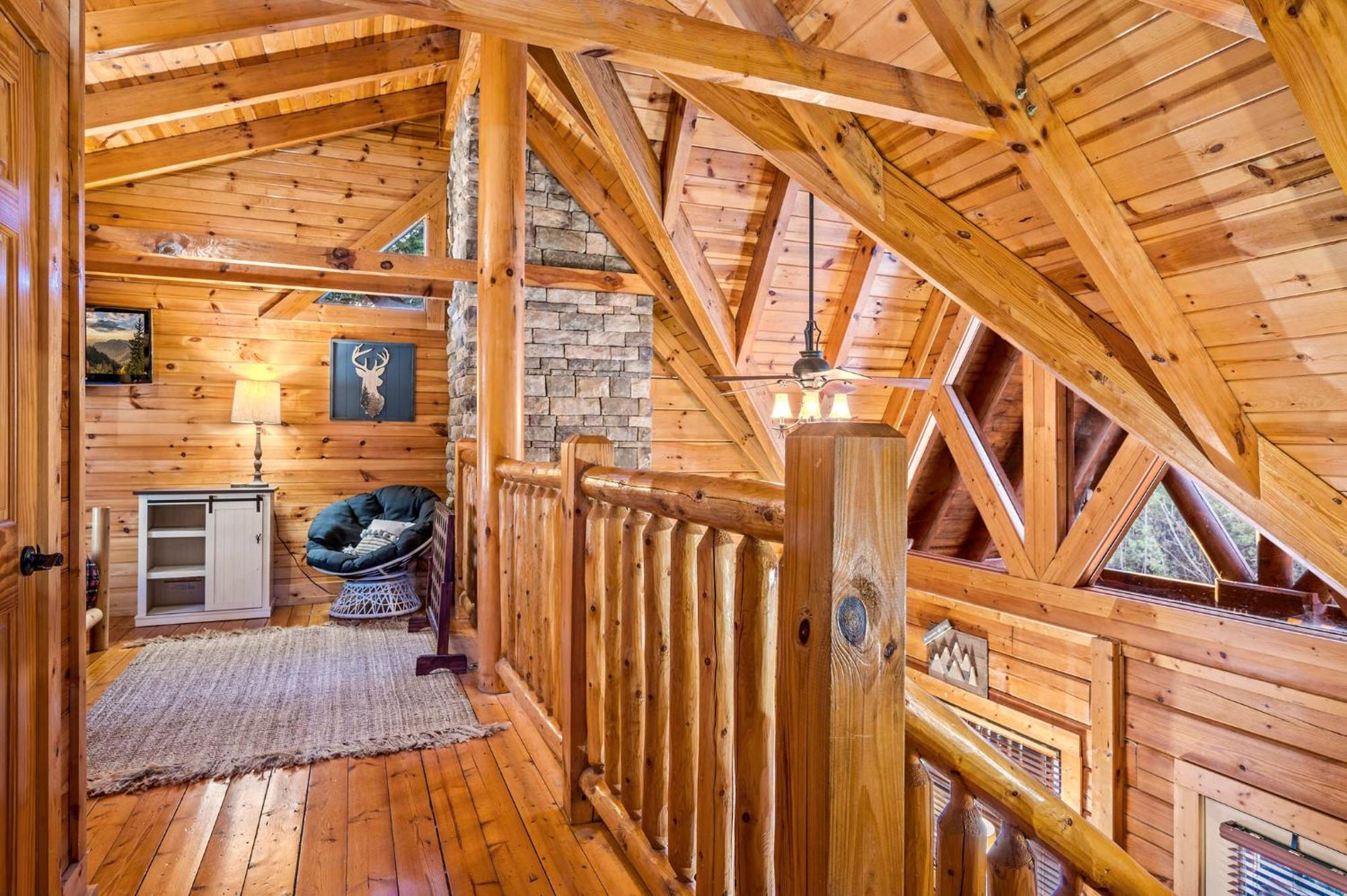 Mountain Laurel Holiday Home Gatlinburg Exterior photo